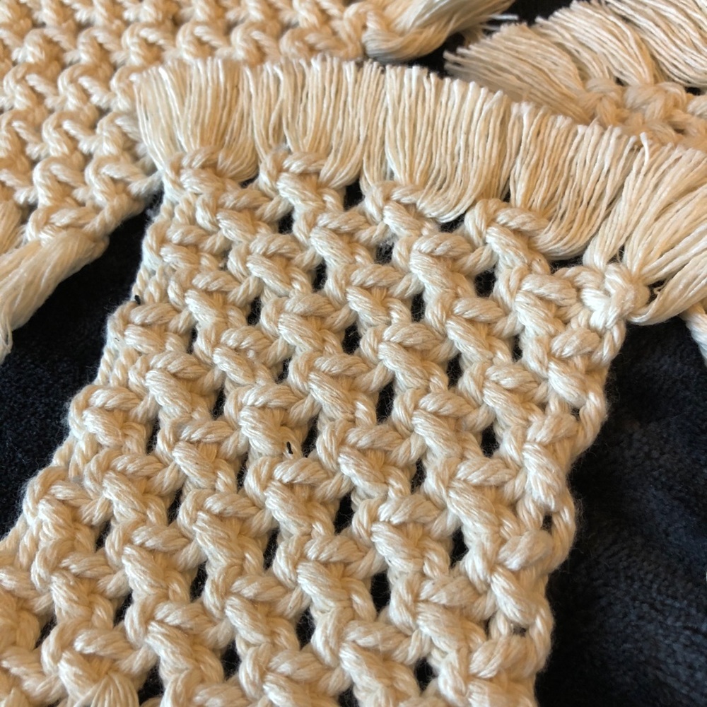 Macrame coasters - Picture 3 of 3